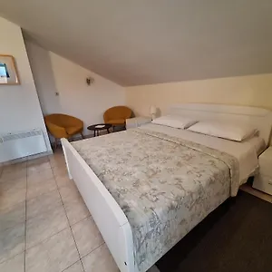 Baric Guest house