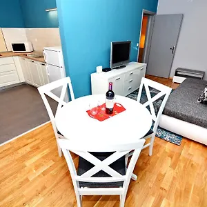 Luxury Kadena Bed & Breakfast